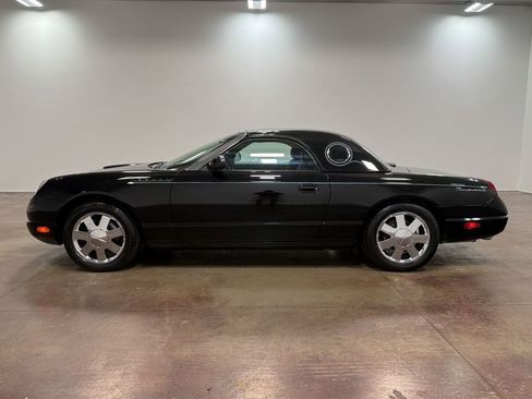 Used 2002 Ford Thunderbird image 26