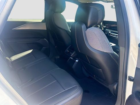 Used 2024 Cadillac Lyriq Tech RWD image 24