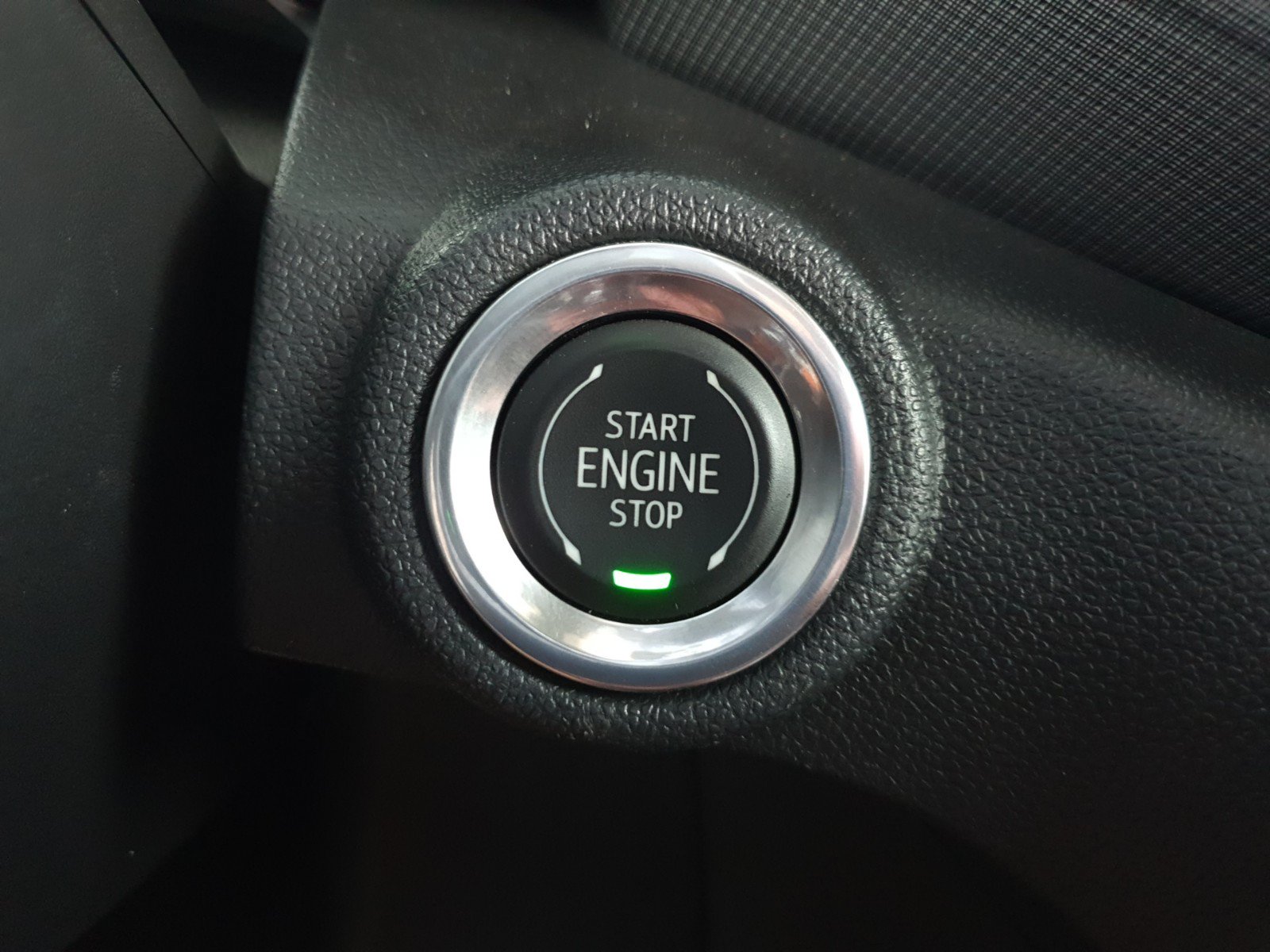 Used 2021 Chevrolet TrailBlazer RS w/ Sun and Liftgate Package FWD image 31