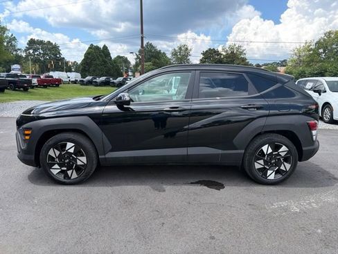 Used 2025 Hyundai Kona SEL FWD image 4