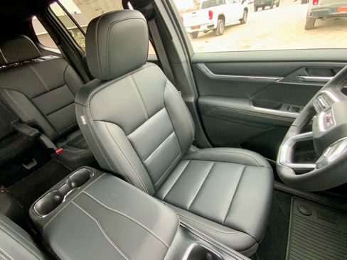 New 2026 GMC Acadia Elevation w/ Elevation Premium Package image 31