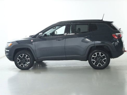 Used 2018 Jeep Compass Trailhawk w/ Cold Weather Group image 37