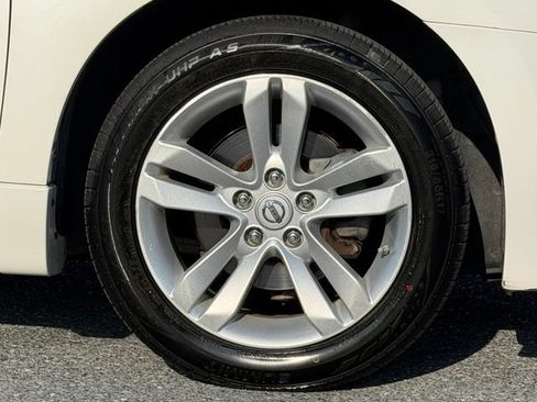 Used 2012 Nissan Altima 2.5 S FWD image 15