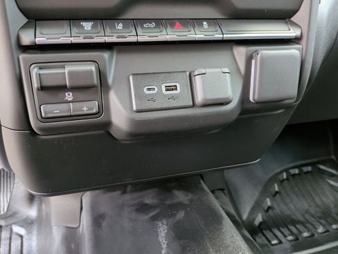 New 2026 GMC Sierra 3500 Pro image 25