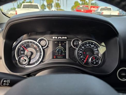 Used 2020 RAM 1500 Big Horn AWD/4WD image 19
