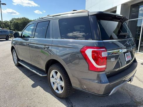 Used 2020 Ford Expedition XLT w/ Equipment Group 202A image 5