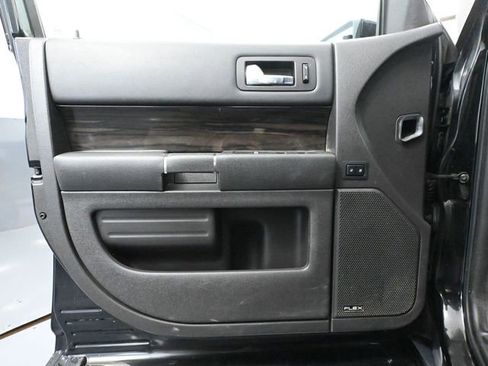 Used 2016 Ford Flex SEL w/ Equipment Group 202A image 17
