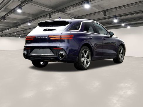 Used 2023 Genesis GV70 2.5T w/ Sport Prestige Package image 6