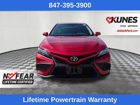 Used 2021 Toyota Camry SE w/ Cold Weather Package image 2