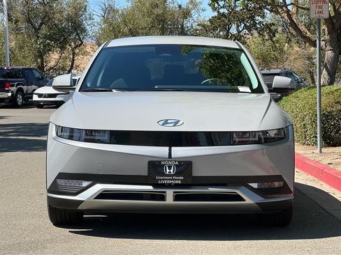 Used 2024 Hyundai Ioniq 5 SE RWD image 9