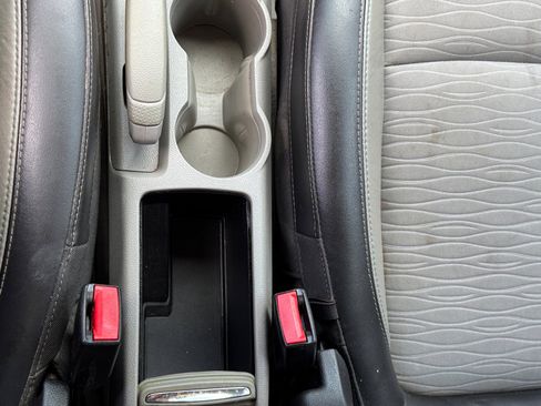 Used 2015 Buick Encore FWD image 21