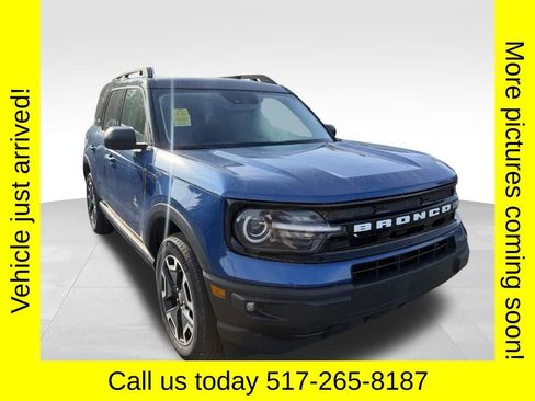 Used 2023 Ford Bronco Sport Outer Banks AWD/4WD image 1
