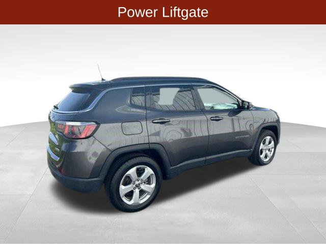 Used 2018 Jeep Compass Latitude FWD image 7