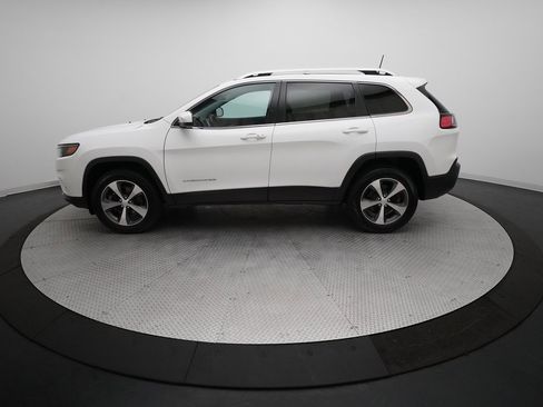 Used 2020 Jeep Cherokee Limited image 24
