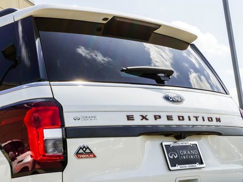 Used 2023 Ford Expedition Timberline AWD/4WD image 13