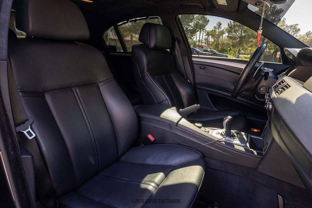 Used 2010 BMW M5 RWD image 43