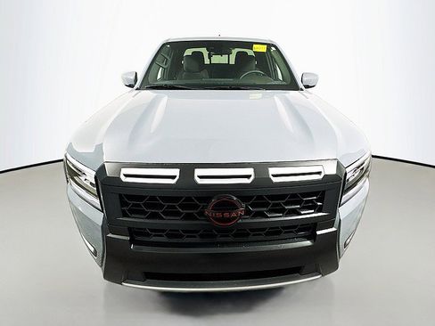 New 2025 Nissan Frontier PRO-4X w/ Interior Protection Package image 2
