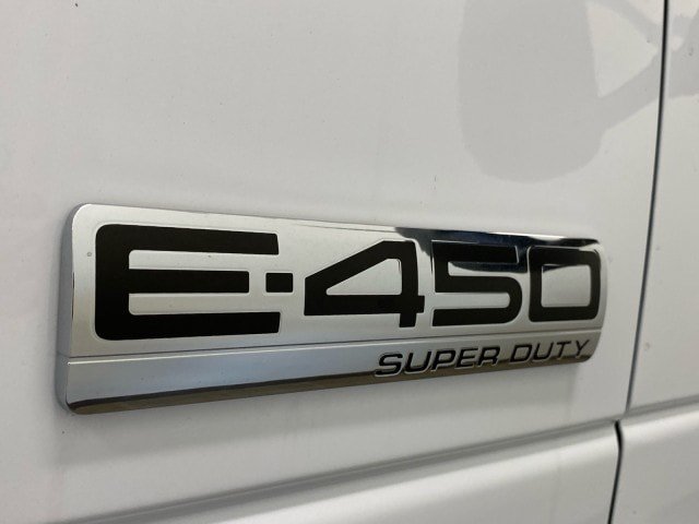 New 2026 Ford E-450 and Econoline 450 Super Duty w/ Power Equipment Group RWD image 13