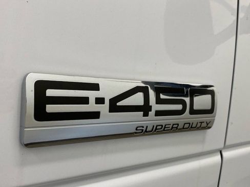 New 2026 Ford E-450 and Econoline 450 Super Duty w/ Power Equipment Group image 13