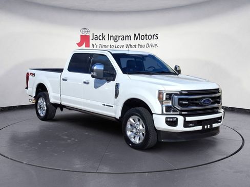 Used 2020 Ford F250 Platinum w/ FX4 Off-Road Package image 7