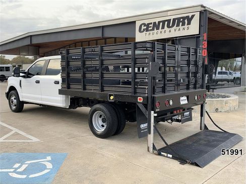 Used 2017 Ford F350 XL w/ Power Equipment Group image 8