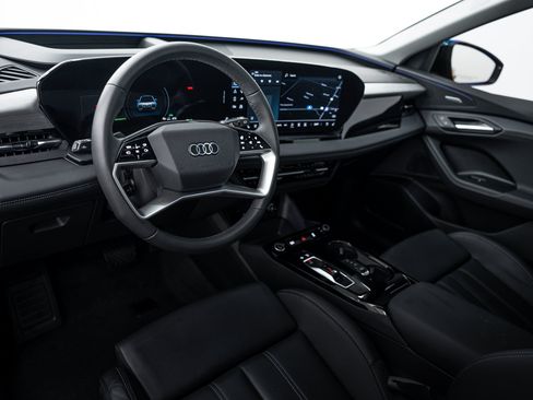 Certified 2025 Audi Q6 e-tron Premium Plus w/ Premium Plus AWD/4WD image 9