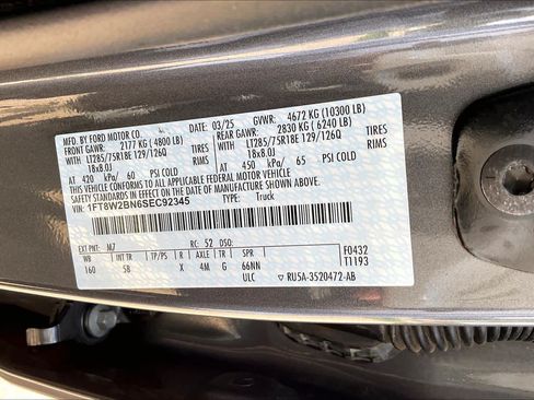 Used 2025 Ford F250 Lariat w/ Tremor Off-Road Package AWD/4WD image 33