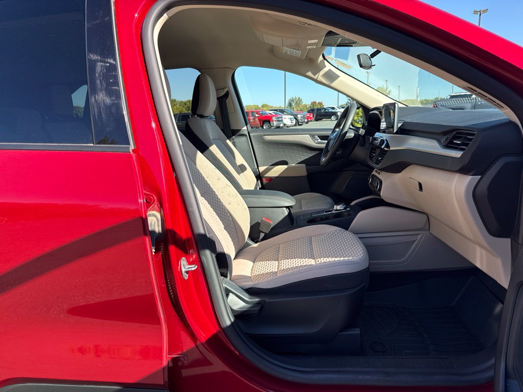 Used 2020 Ford Escape SE AWD/4WD image 11