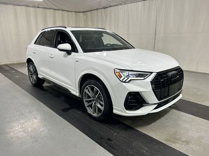 Certified 2025 Audi Q3 2.0T Premium w/ Convenience Package