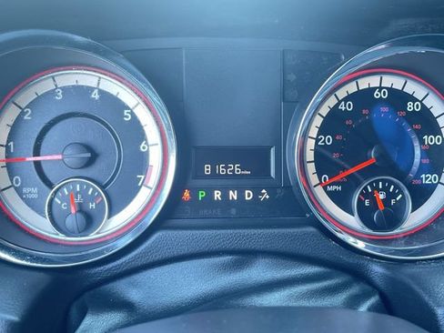 Used 2016 Dodge Grand Caravan SE FWD image 12