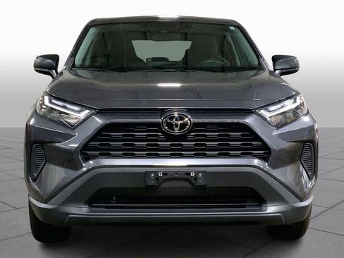 Used 2023 Toyota RAV4 LE image 4