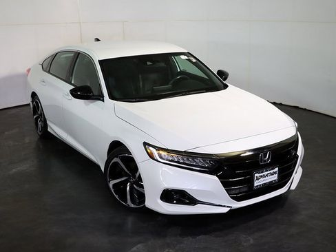Used 2022 Honda Accord Sport image 7