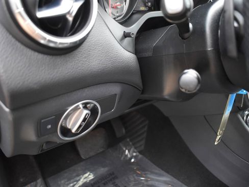 Used 2014 Mercedes-Benz CLA 250 4MATIC image 26