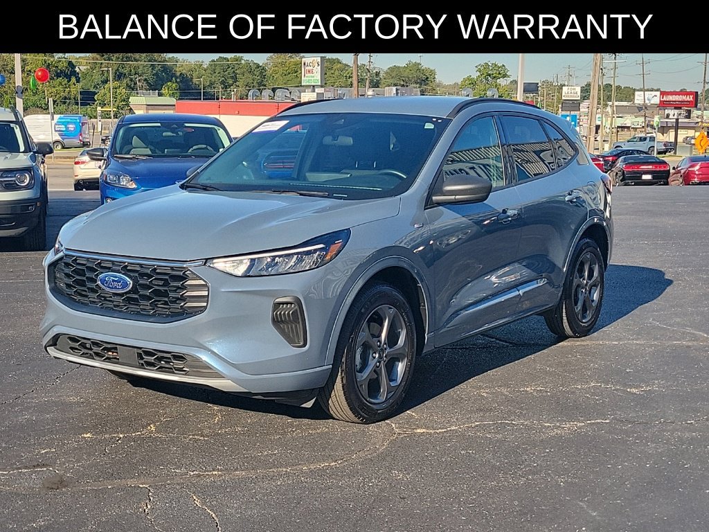 Certified 2024 Ford Escape ST-Line w/ Tech Pack #1 AWD/4WD image 2