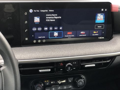 New 2026 Nissan Kicks SV w/ SV Premium Package image 27