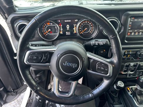 Used 2021 Jeep Wrangler Unlimited Sahara image 17