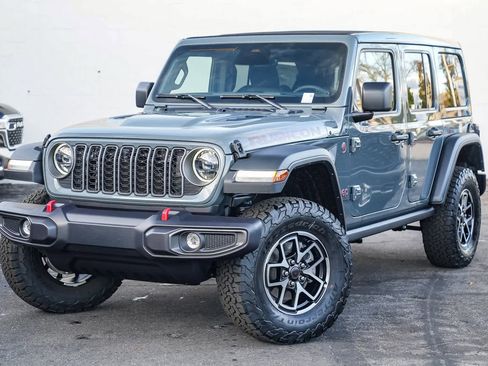 New 2025 Jeep Wrangler Unlimited Rubicon w/ Technology Group image 1