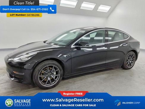 Used 2018 Tesla Model 3 RWD image 1