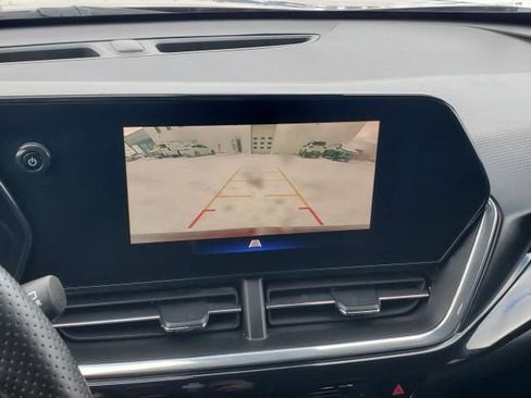 Used 2024 Chevrolet Trax RS w/ Driver Confidence Package image 22