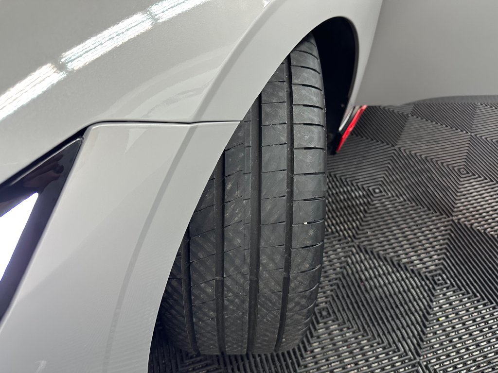 Used 2025 Hyundai Elantra N FWD image 37