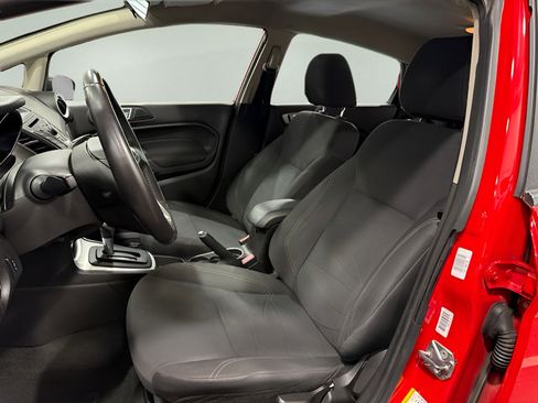 Used 2015 Ford Fiesta SE FWD image 11