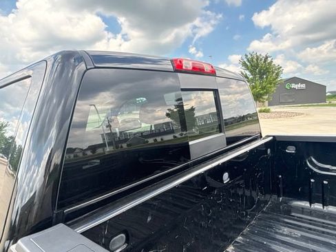 Used 2018 Chevrolet Silverado 1500 LT w/ All Star Edition AWD/4WD image 23