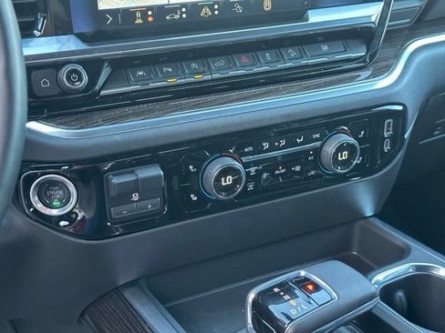 Certified 2025 Chevrolet Silverado 1500 LT Trail Boss w/ LT Trail Boss Premium Package AWD/4WD image 24