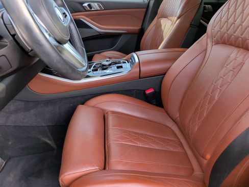 Used 2024 BMW X5 xDrive50e w/ Executive Package AWD/4WD image 28
