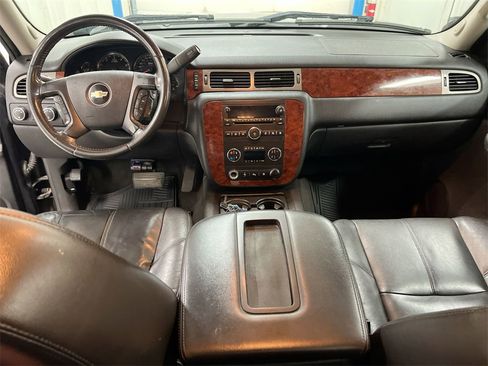 Used 2009 Chevrolet Silverado 1500 LTZ w/ Safety Package image 10