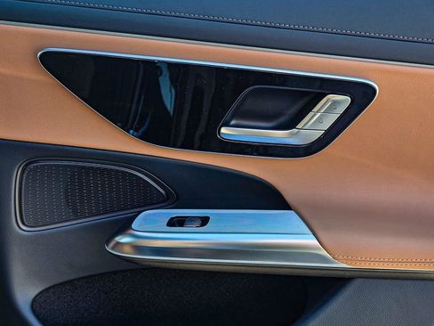New 2026 Mercedes-Benz E 350 4MATIC image 34