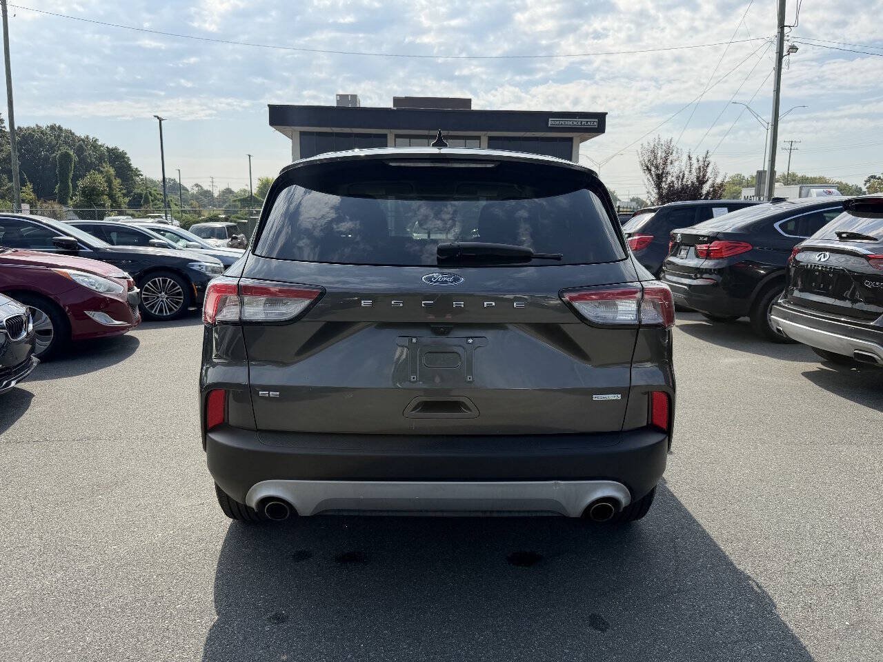 Used 2020 Ford Escape SE FWD image 5