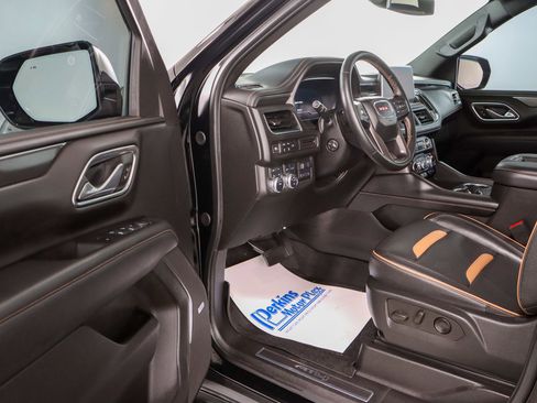Used 2024 GMC Yukon AT4 w/ Max Trailering Package image 3