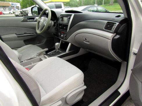 Used 2013 Subaru Forester 2.5X Premium w/ All-Weather Plus Pkg image 21