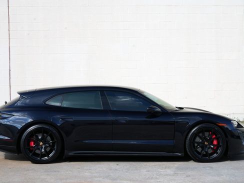 Used 2024 Porsche Taycan GTS AWD/4WD image 57